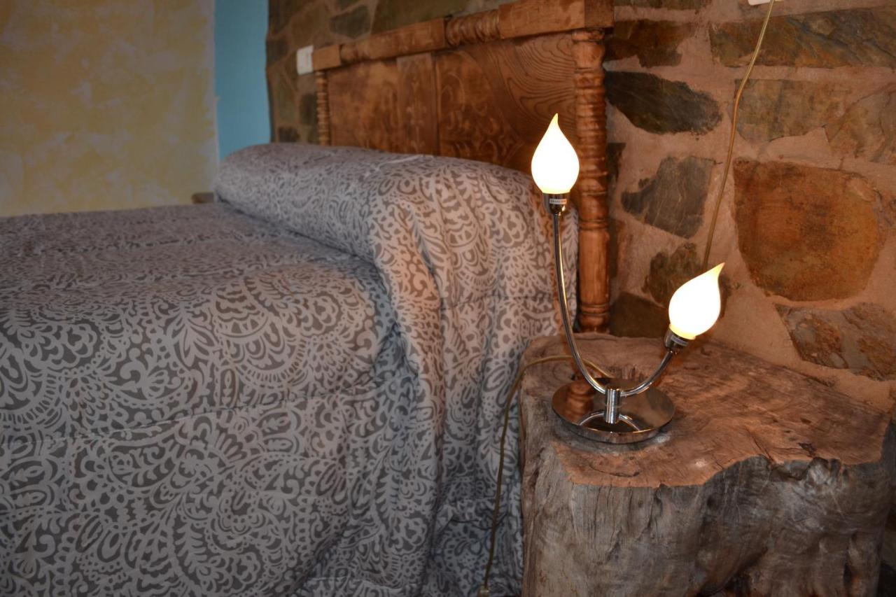 Plasenzuela Albergue La Jarilla מראה חיצוני תמונה