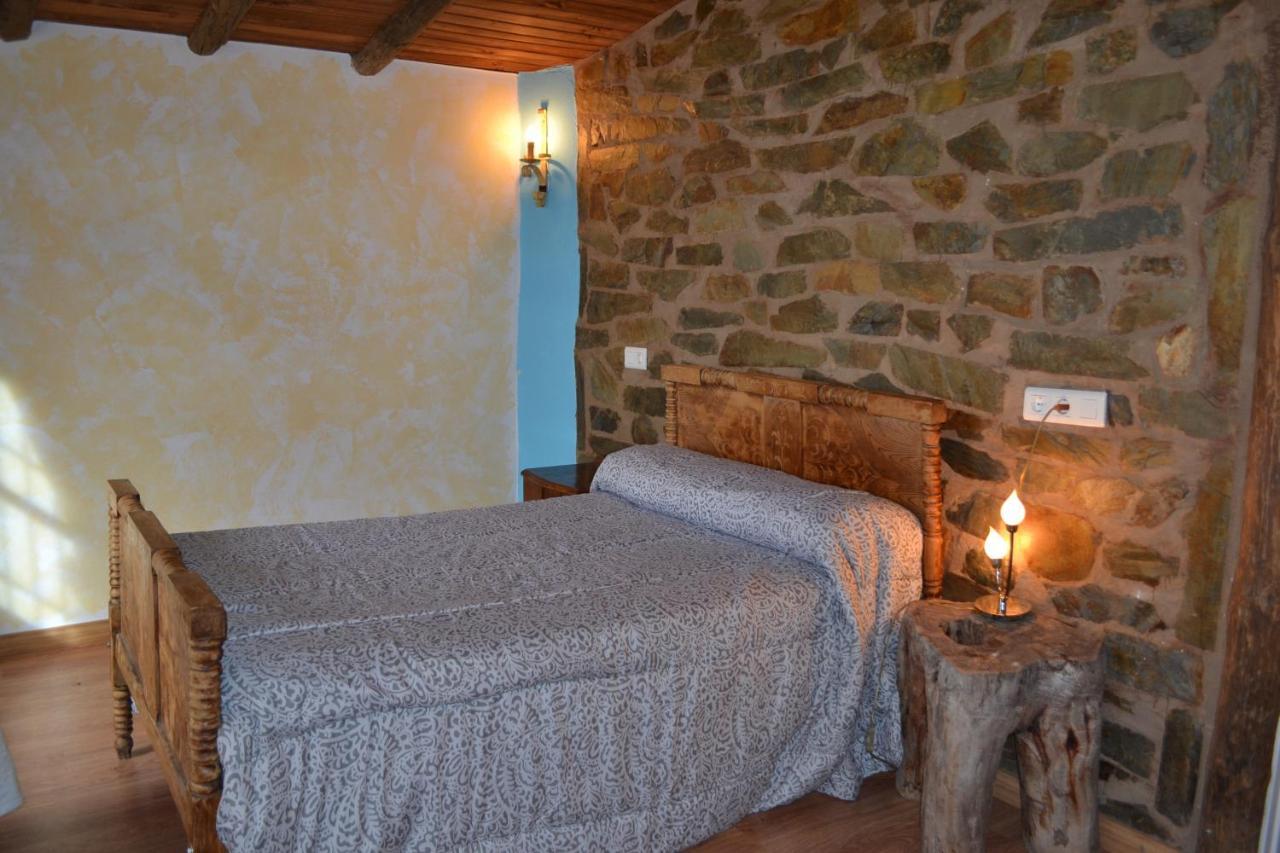 Plasenzuela Albergue La Jarilla מראה חיצוני תמונה