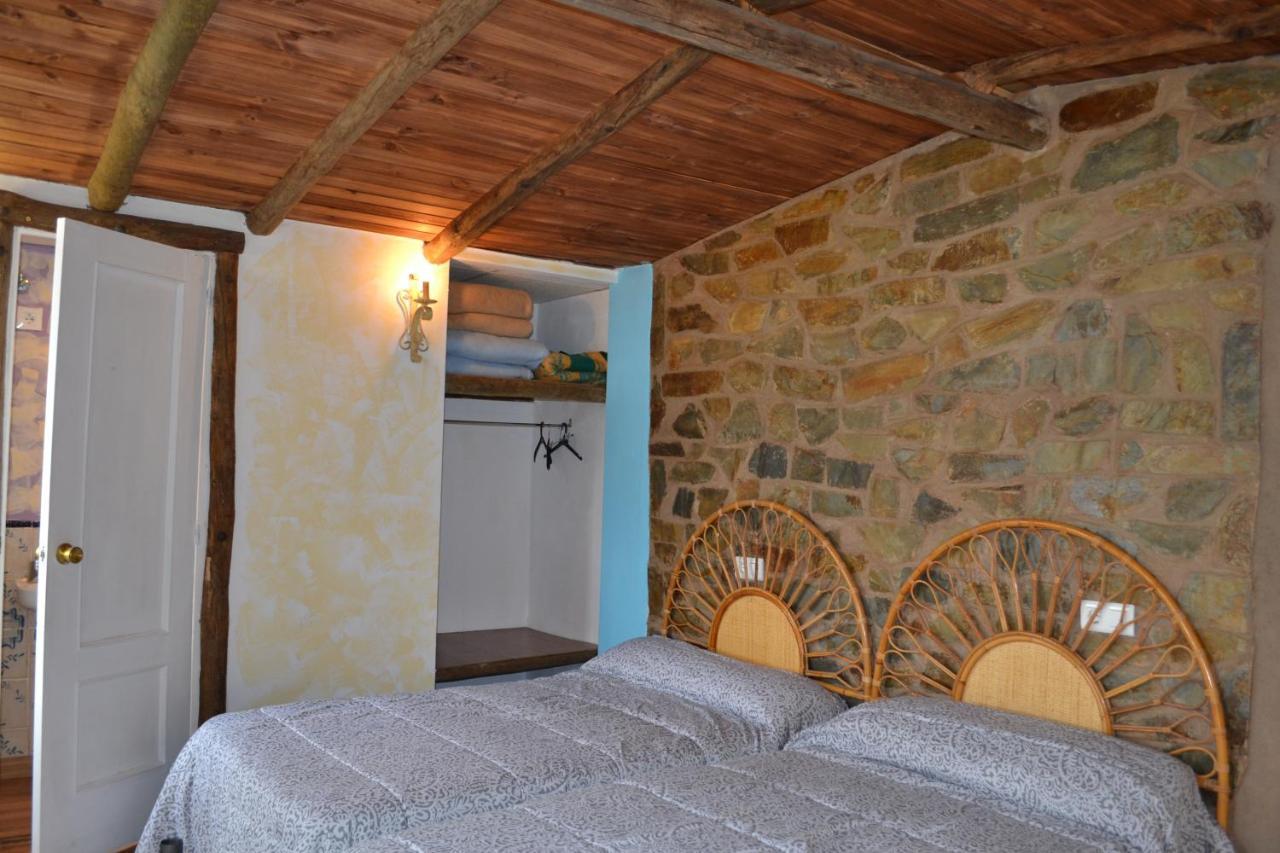 Plasenzuela Albergue La Jarilla מראה חיצוני תמונה